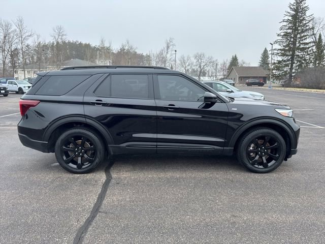 Certified 2024 Ford Explorer ST-Line w/ Class IV Trailer Tow Package AWD/4WD image 11
