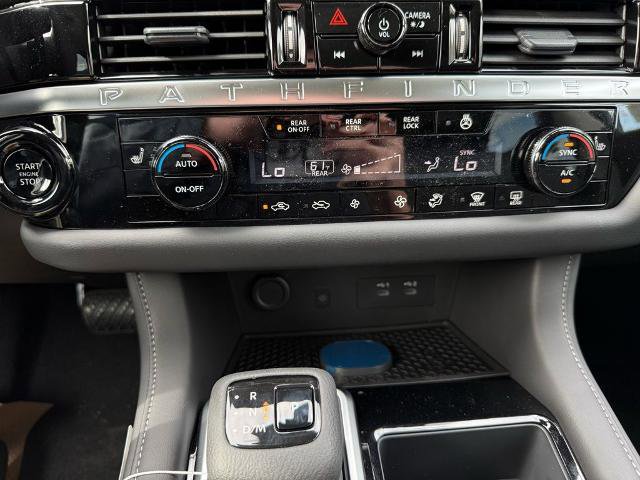 New 2026 Nissan Pathfinder SL image 26