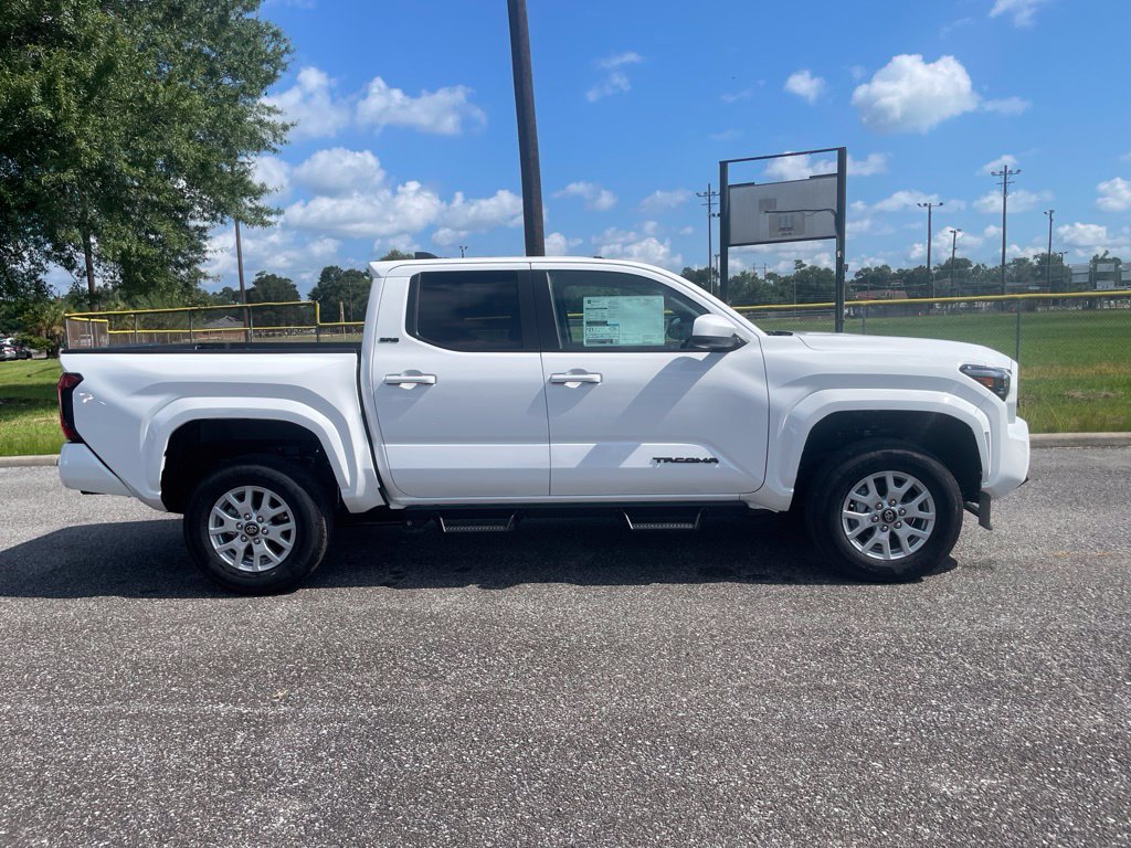 New 2026 Toyota Tacoma SR5 AWD/4WD image 8