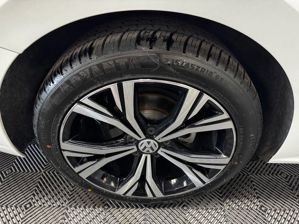 Used 2021 Volkswagen Passat 2.0T SE image 18