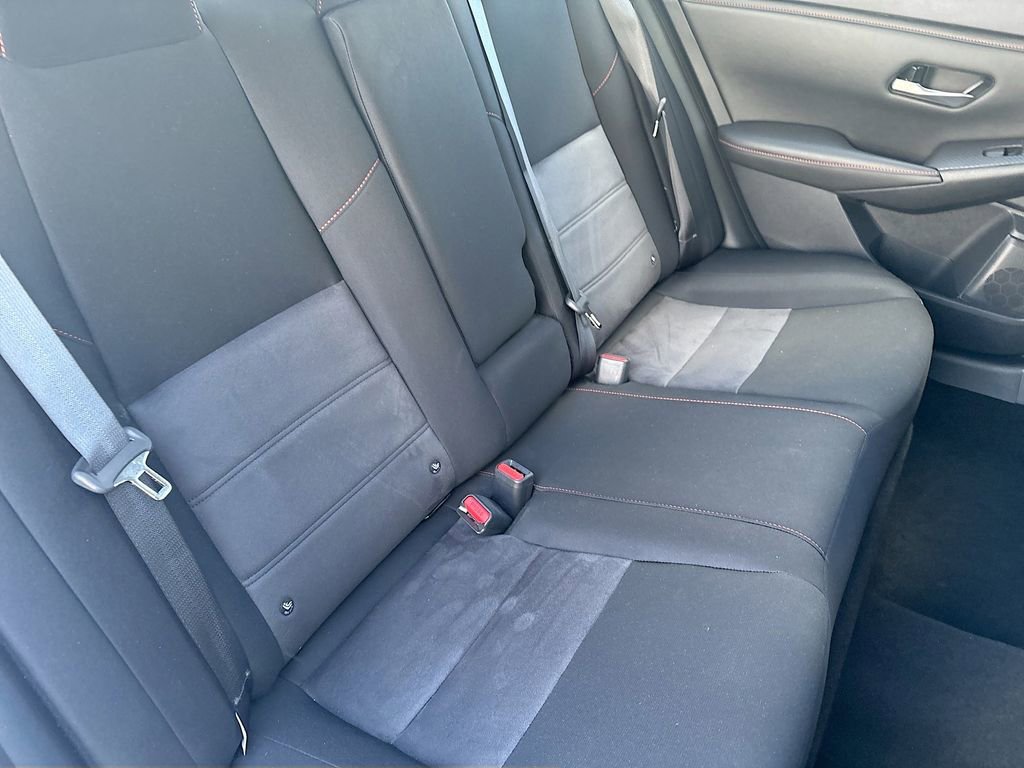 Used 2025 Nissan Sentra SR image 25