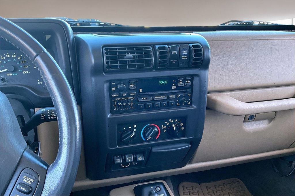 Used 2000 Jeep Wrangler Sahara image 6