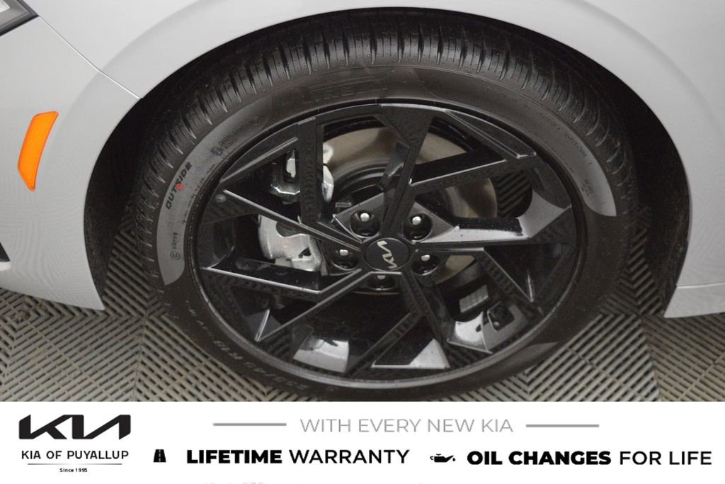 New 2026 Kia K5 GT-Line FWD image 21