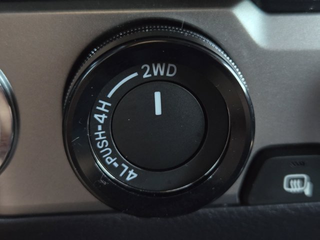 Used 2023 Toyota Tacoma Limited AWD/4WD image 32