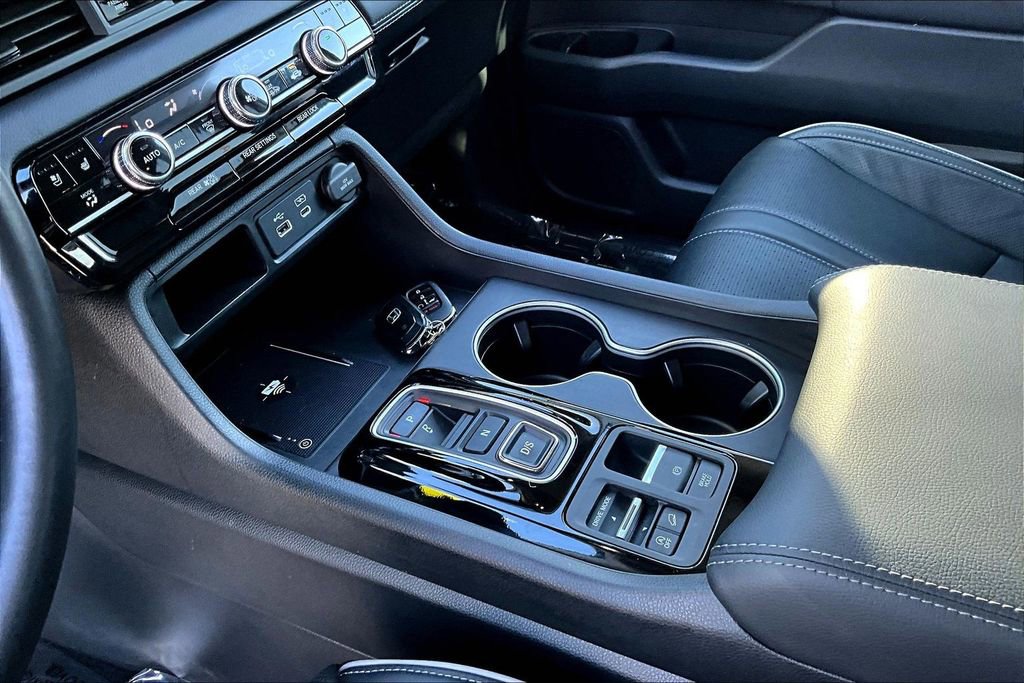 Used 2023 Honda Pilot Elite image 19