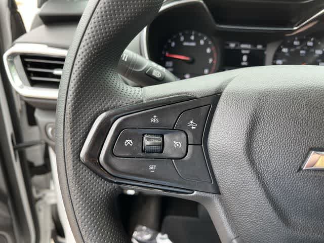 Used 2022 Chevrolet TrailBlazer LT w/ Confidence II Package FWD image 20