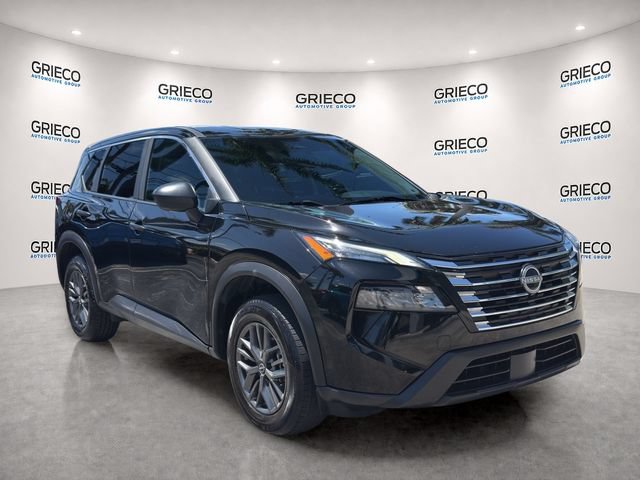 Used 2024 Nissan Rogue S FWD image 1