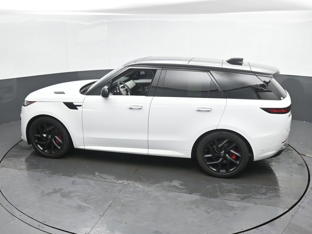Used 2024 Land Rover Range Rover Sport Dynamic SE image 39