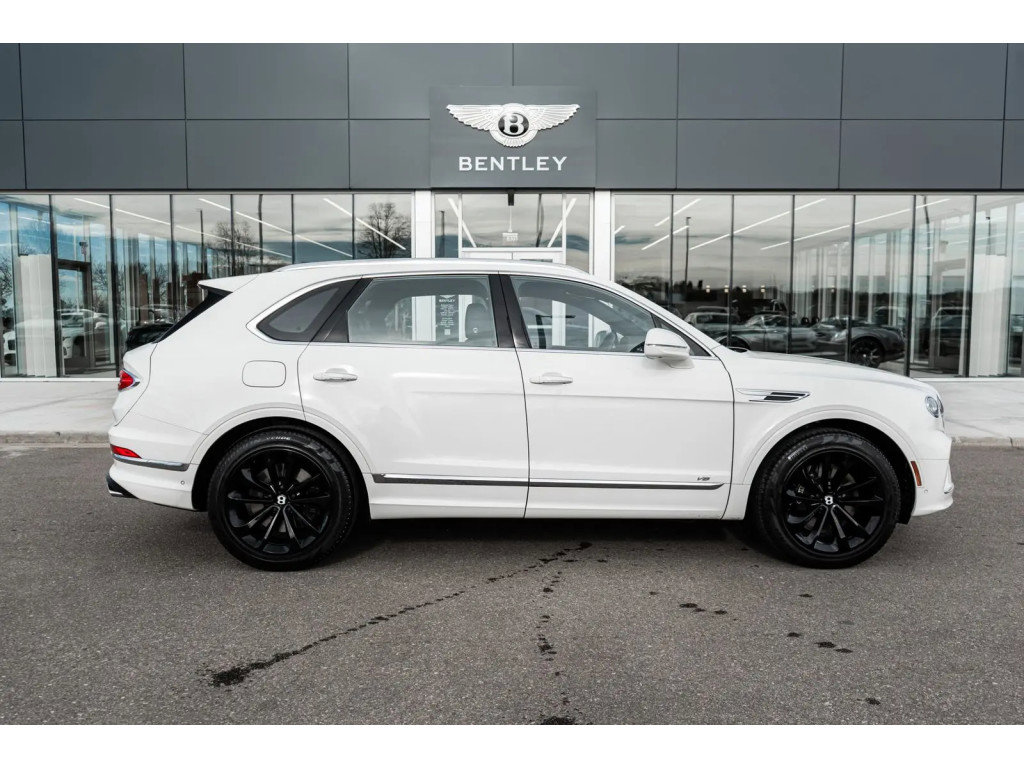 Certified 2022 Bentley Bentayga image 14