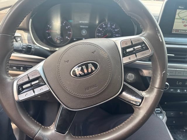 Used 2020 Kia Telluride SX w/ Towing Package FWD image 12