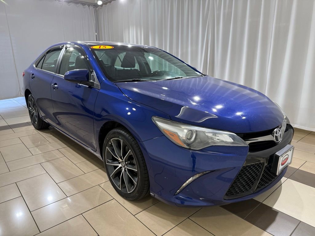 Used 2015 Toyota Camry XSE w/ Moonroof Package FWD image 7