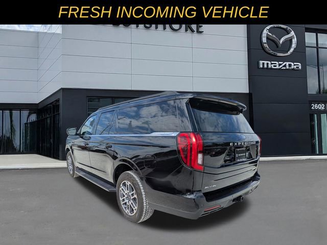 Used 2025 Ford Expedition Max Active image 5