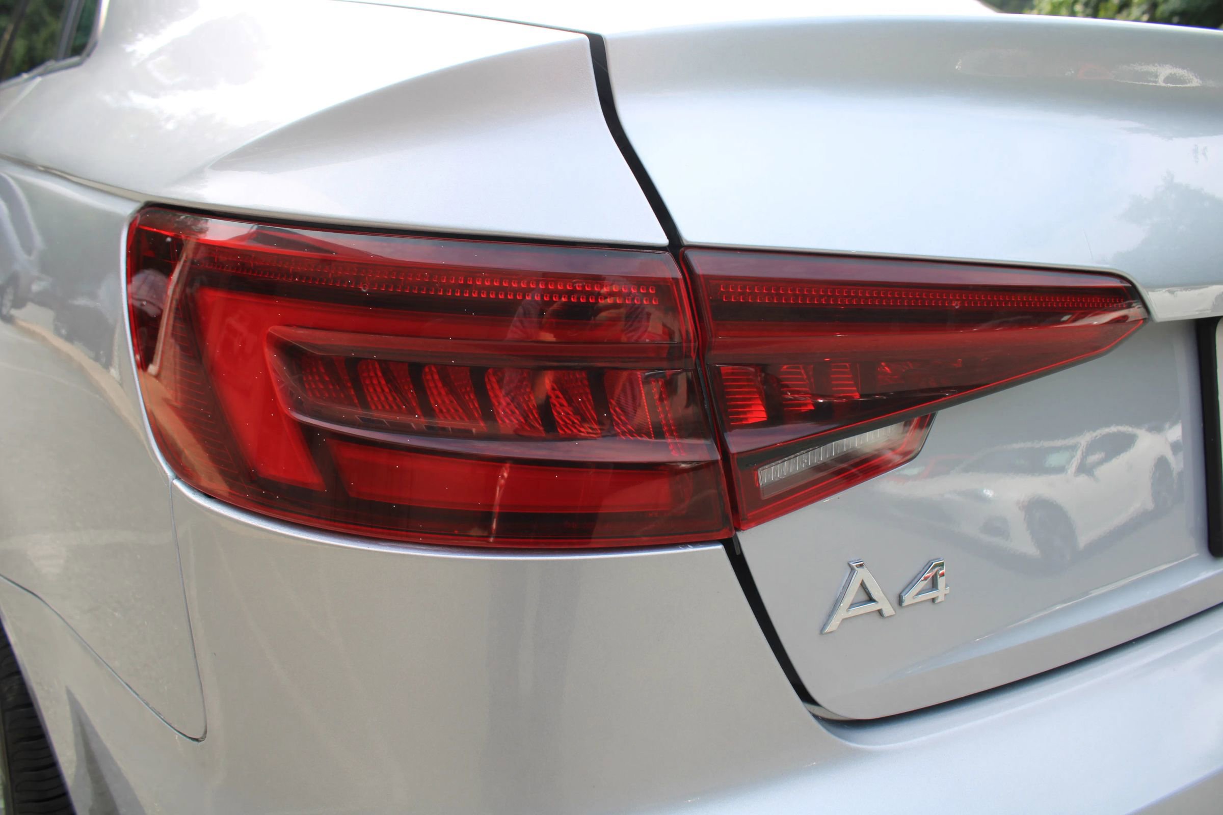 Used 2018 Audi A4 2.0T Ultra Premium image 23