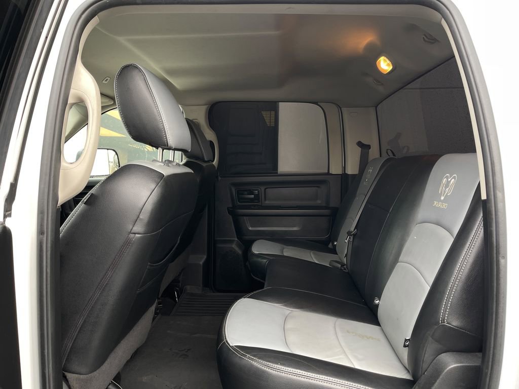 Used 2017 RAM 2500 Tradesman w/ Chrome Appearance Group image 29