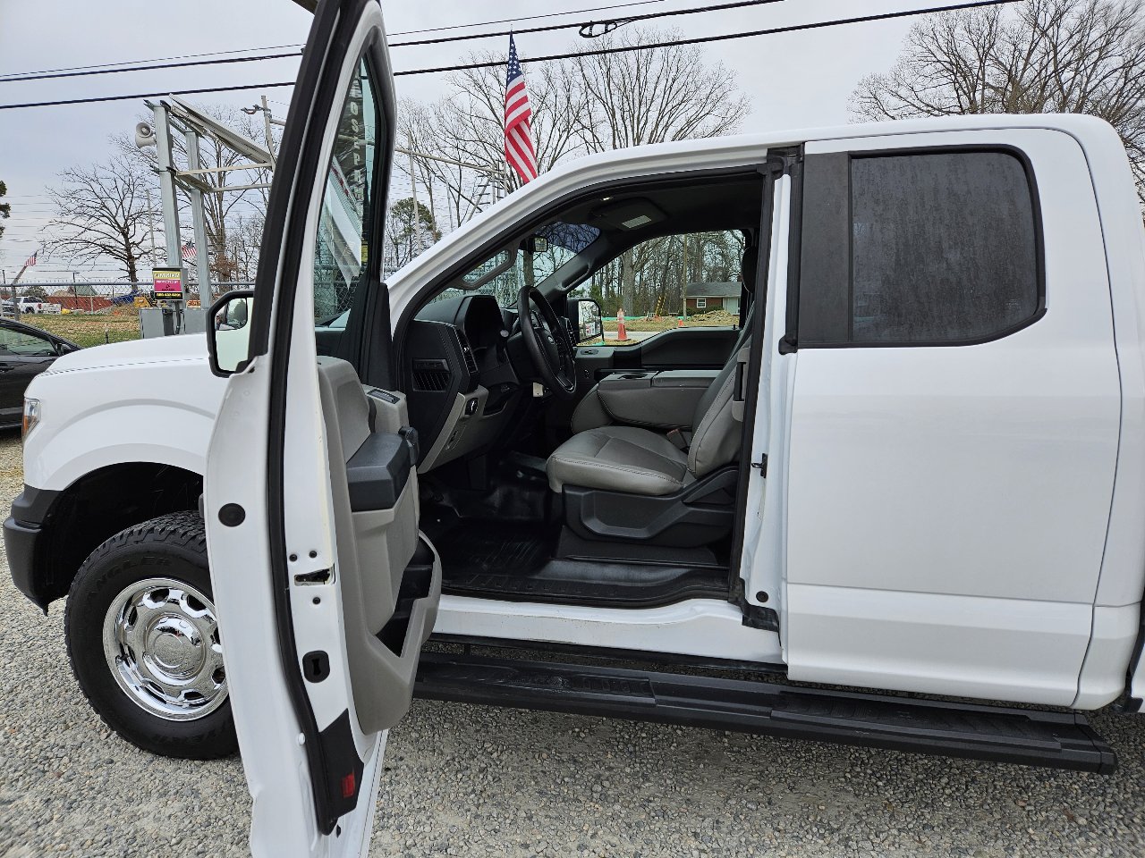Used 2019 Ford F150 XL w/ Equipment Group 101A Mid image 11