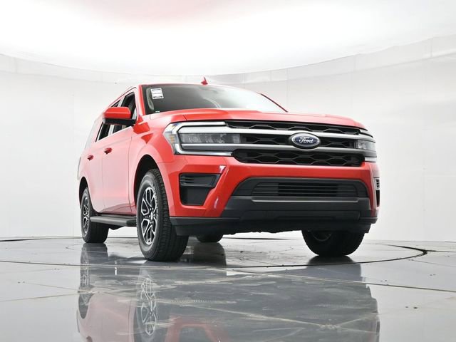 Used 2024 Ford Expedition XLT image 34