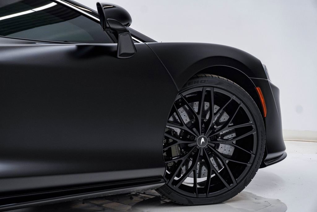 Used 2023 McLaren GT RWD image 16