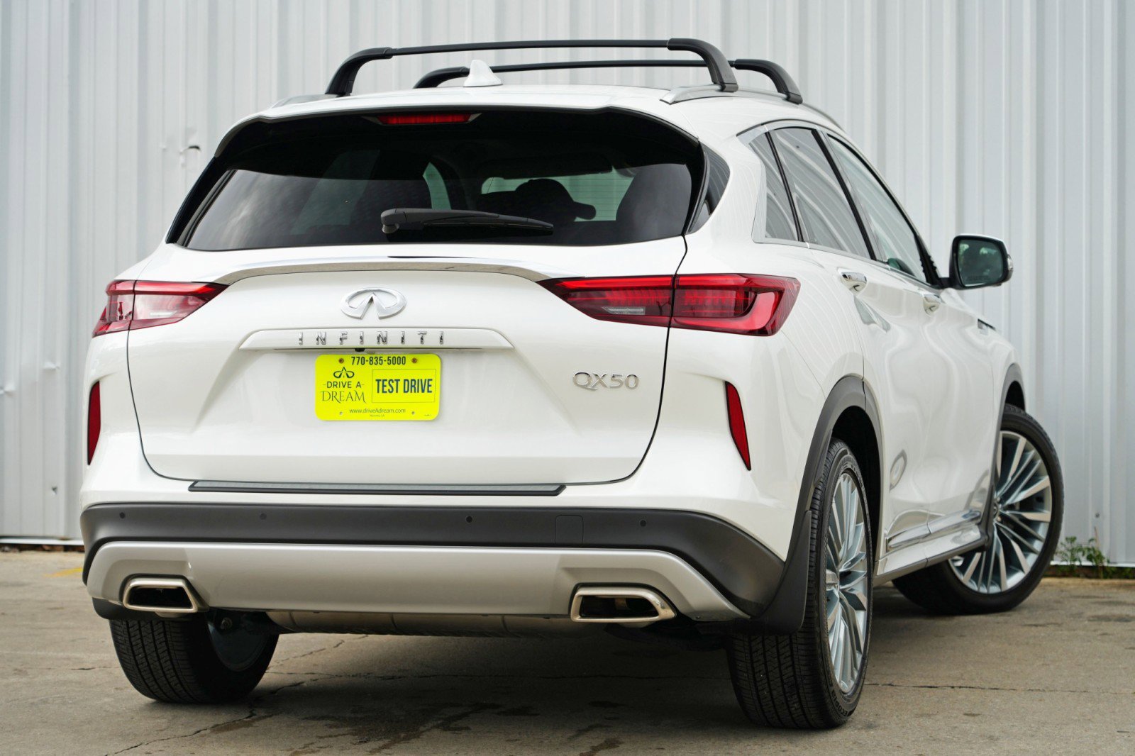 Used 2023 INFINITI QX50 Sensory w/ Accent Package image 5