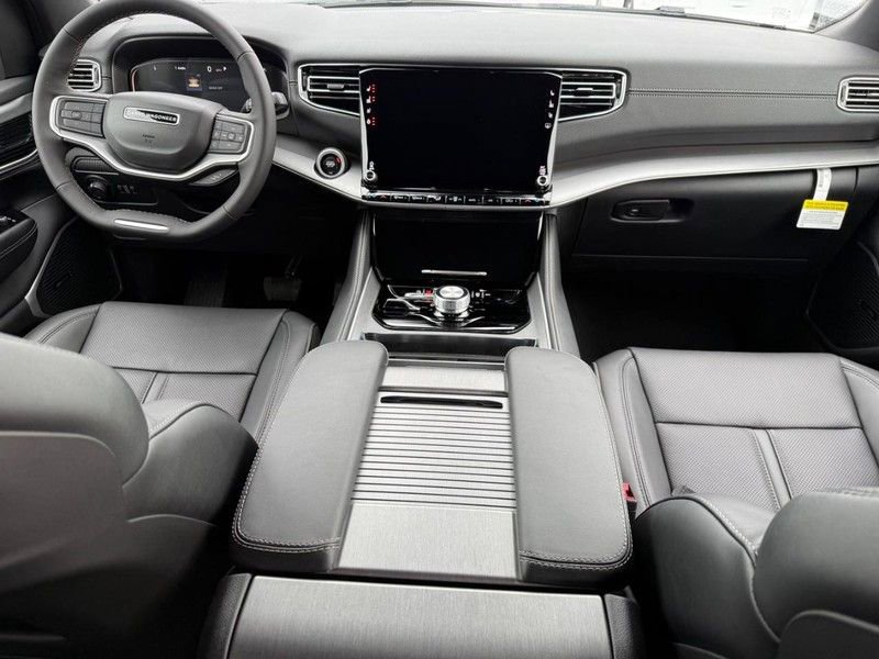 New 2026 Jeep Grand Wagoneer Limited image 7