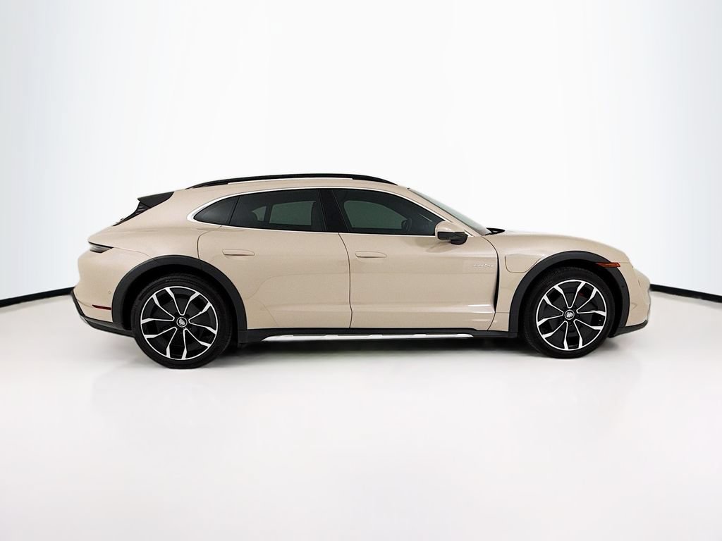 Certified 2022 Porsche Taycan 4S AWD/4WD image 8