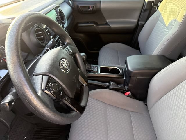 Used 2022 Toyota Tacoma SR w/ SR Convenience Package RWD image 17