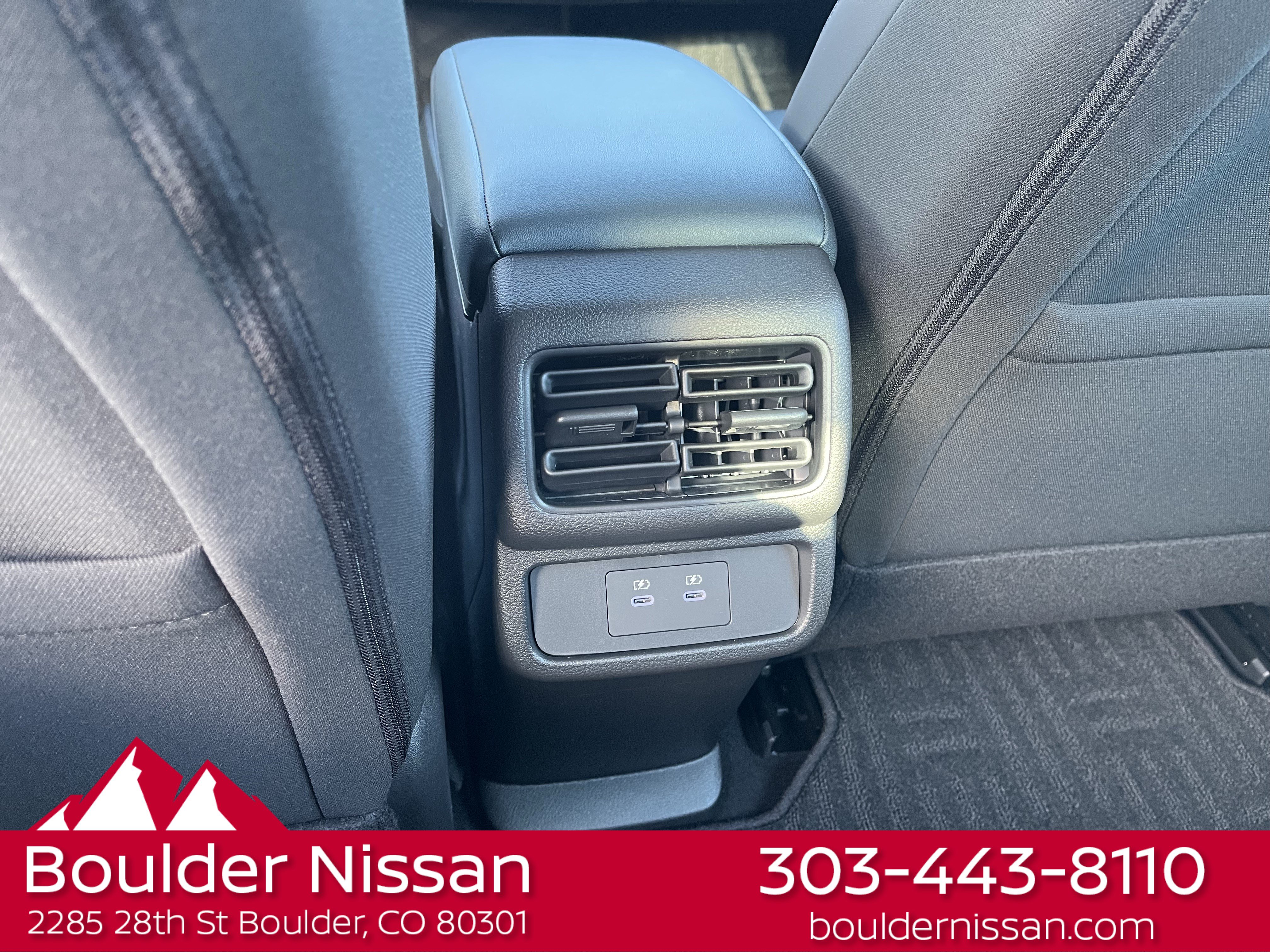 New 2026 Nissan Leaf SV+ w/ Floor Mat Package (SV+) FWD image 25