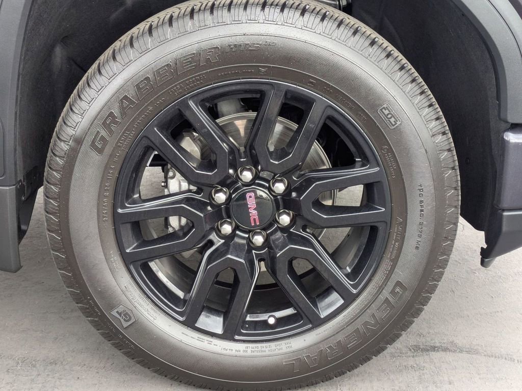 Used 2025 GMC Sierra 1500 Elevation image 22