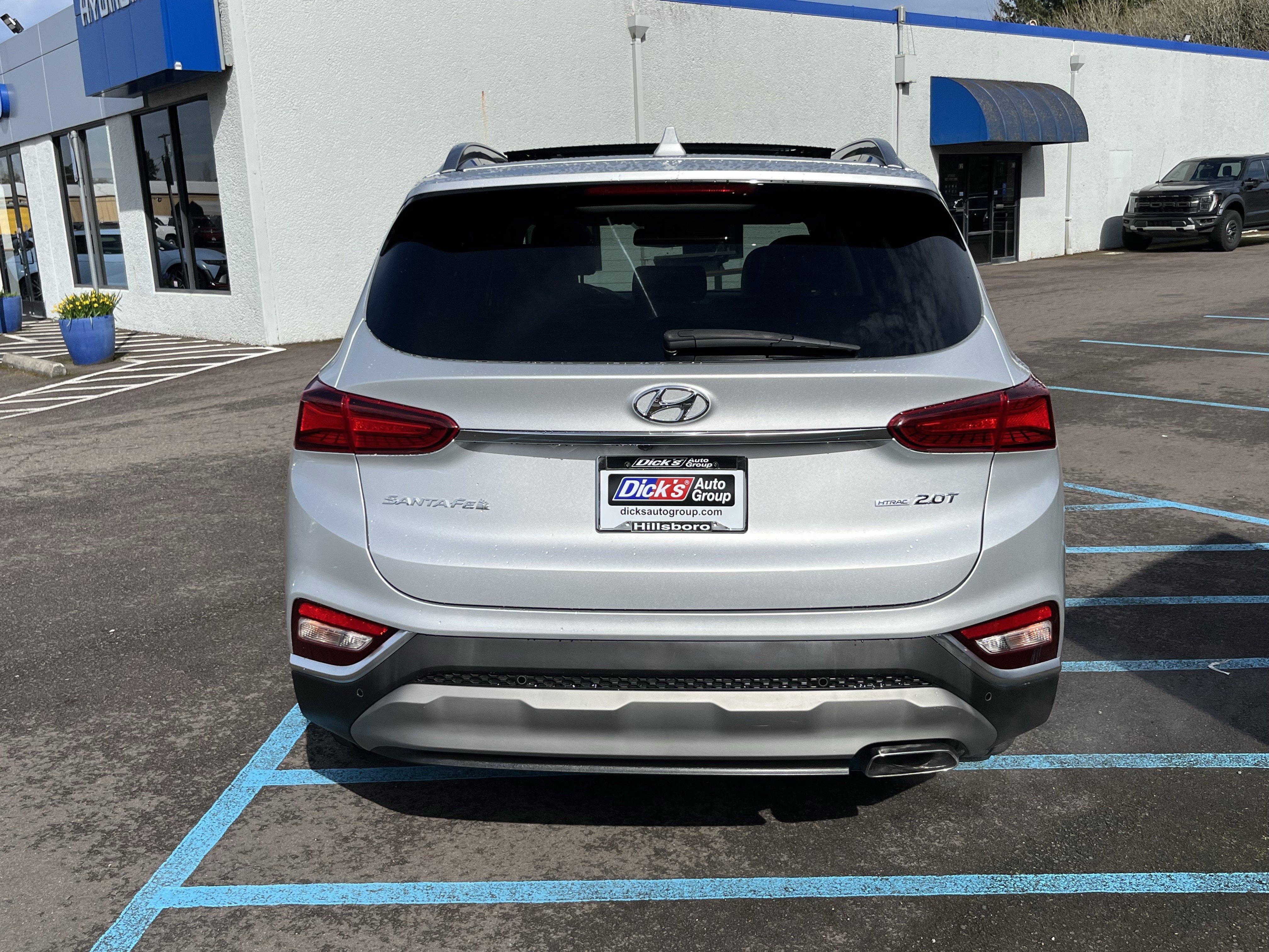 Used 2019 Hyundai Santa Fe Ultimate image 4