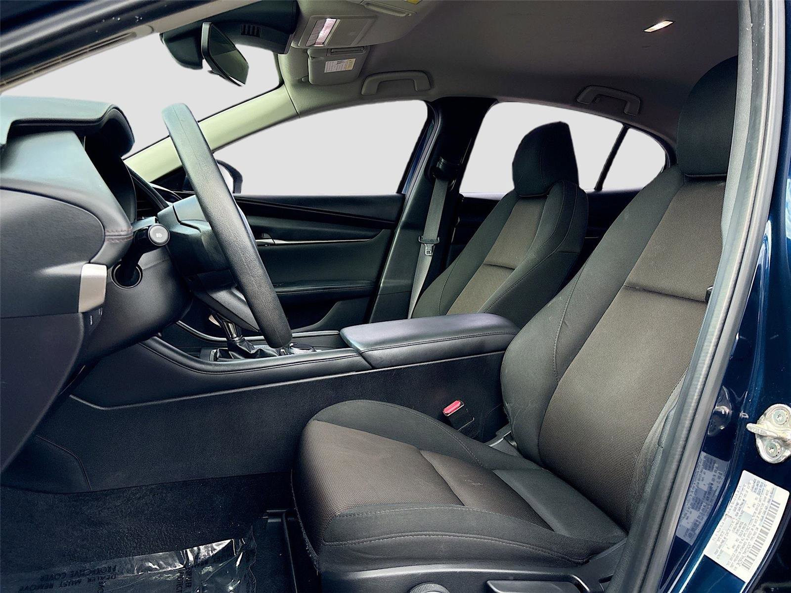 Used 2021 MAZDA MAZDA3 s image 21