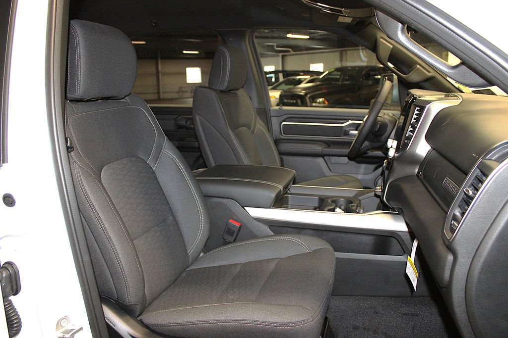 New 2026 RAM 1500 Big Horn AWD/4WD image 30
