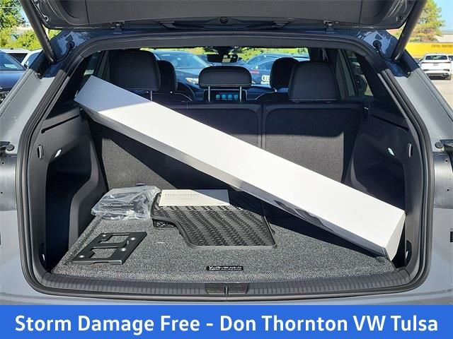 New 2026 Volkswagen Atlas Cross Sport SE image 6