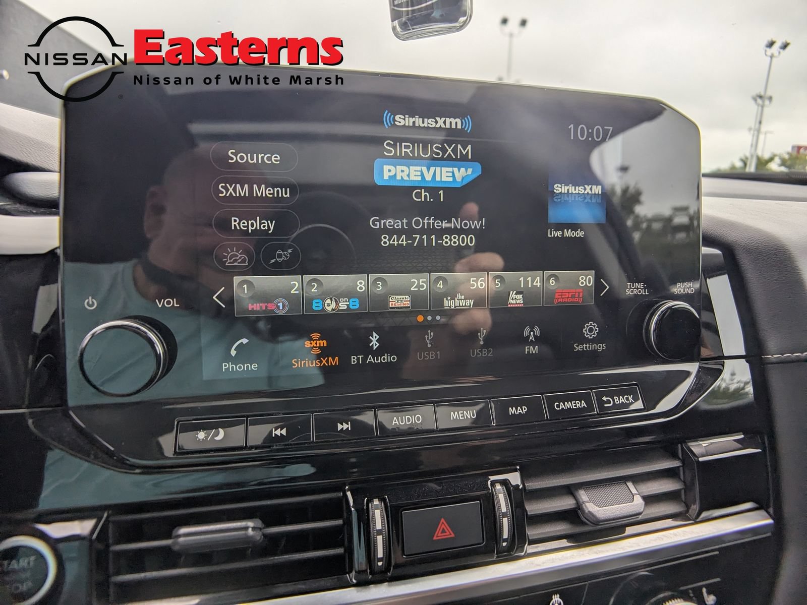 Used 2023 Nissan Pathfinder SL w/ SL Premium Package AWD/4WD image 12