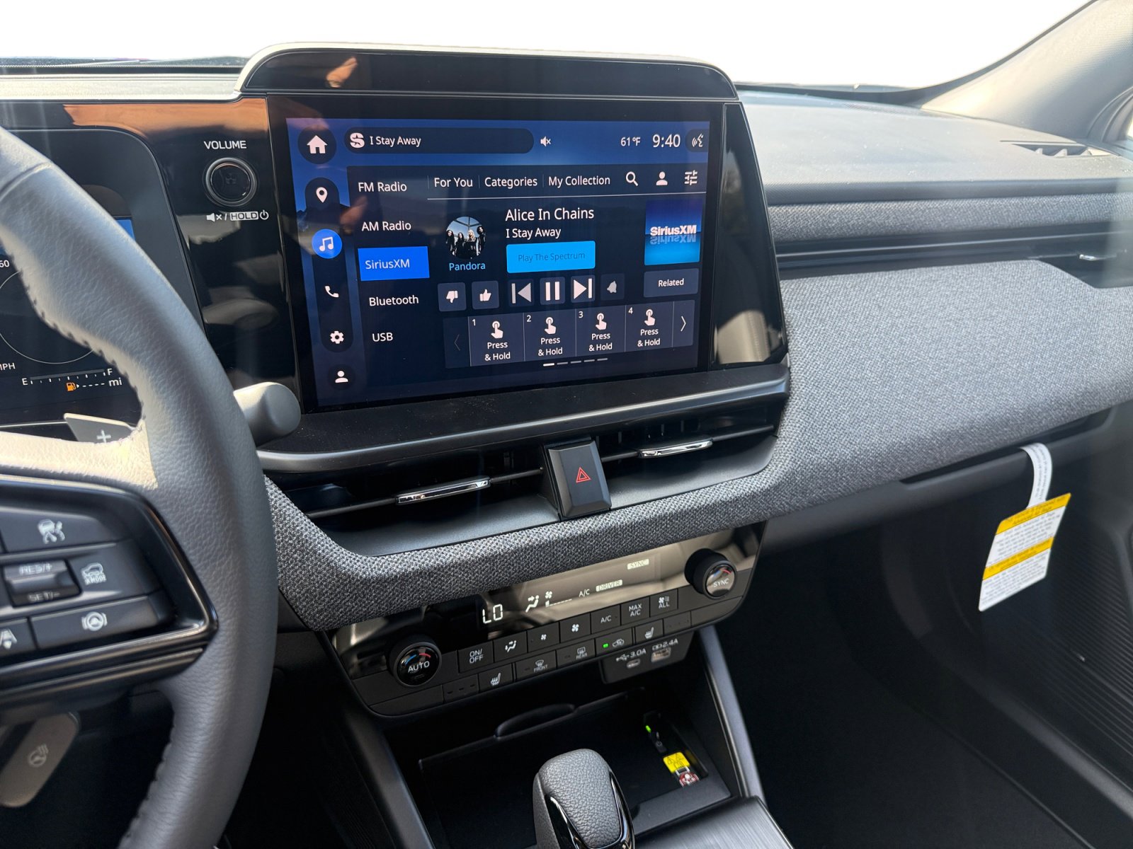 New 2026 Subaru Outback Limited AWD/4WD image 12