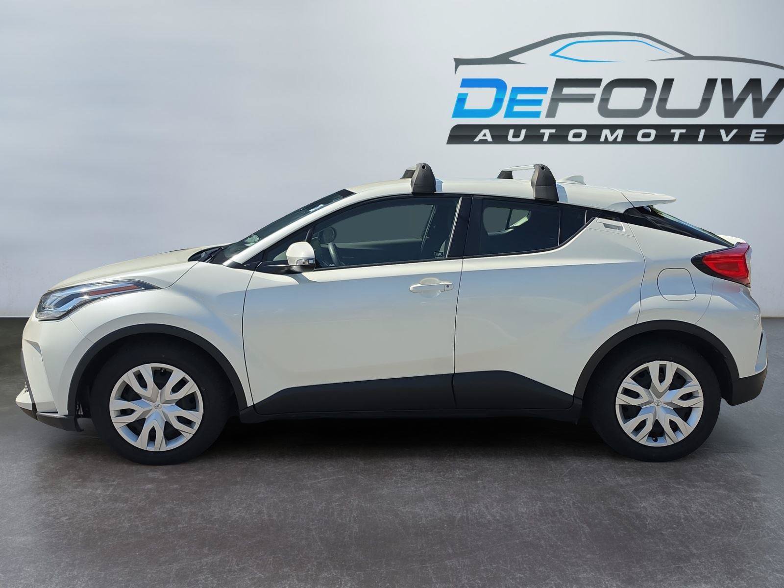 Used 2021 Toyota C-HR LE FWD image 6