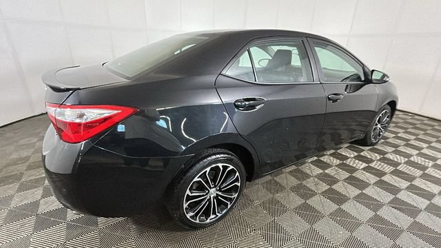 Used 2015 Toyota Corolla S FWD image 2