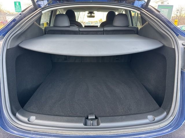 Used 2023 Tesla Model Y Long Range image 11