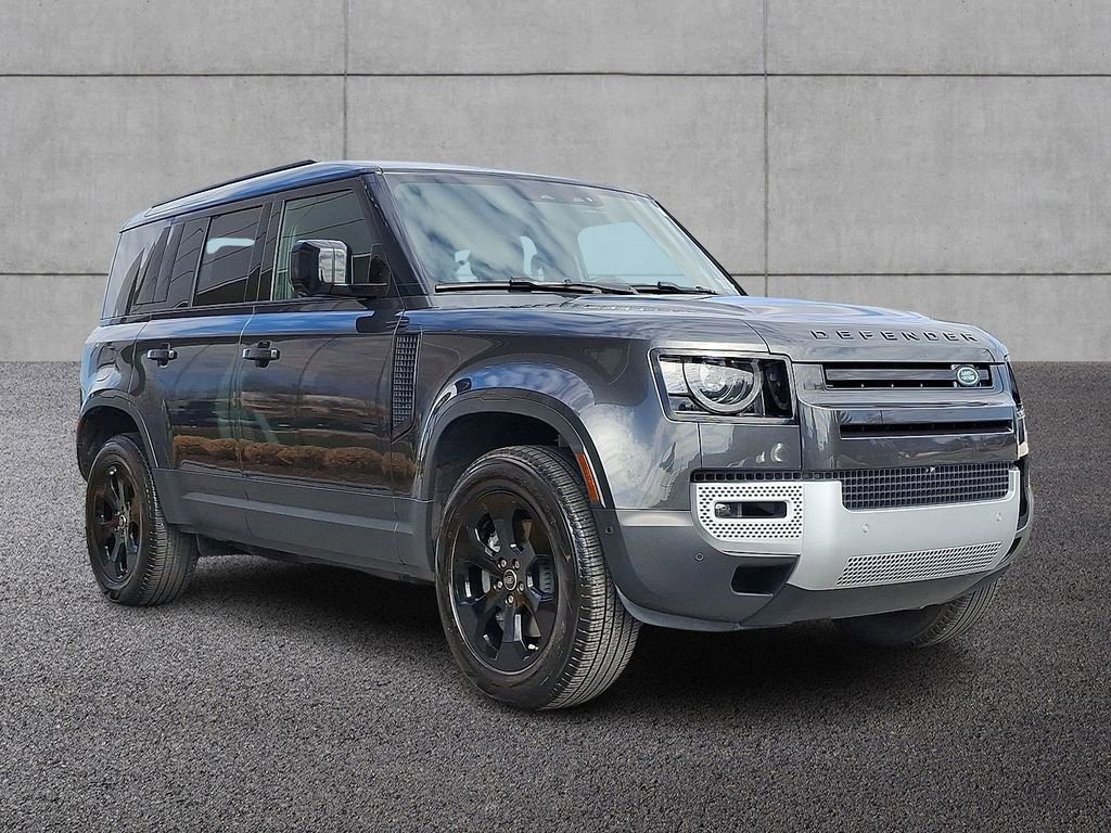 Used 2025 Land Rover Defender 110 S image 3