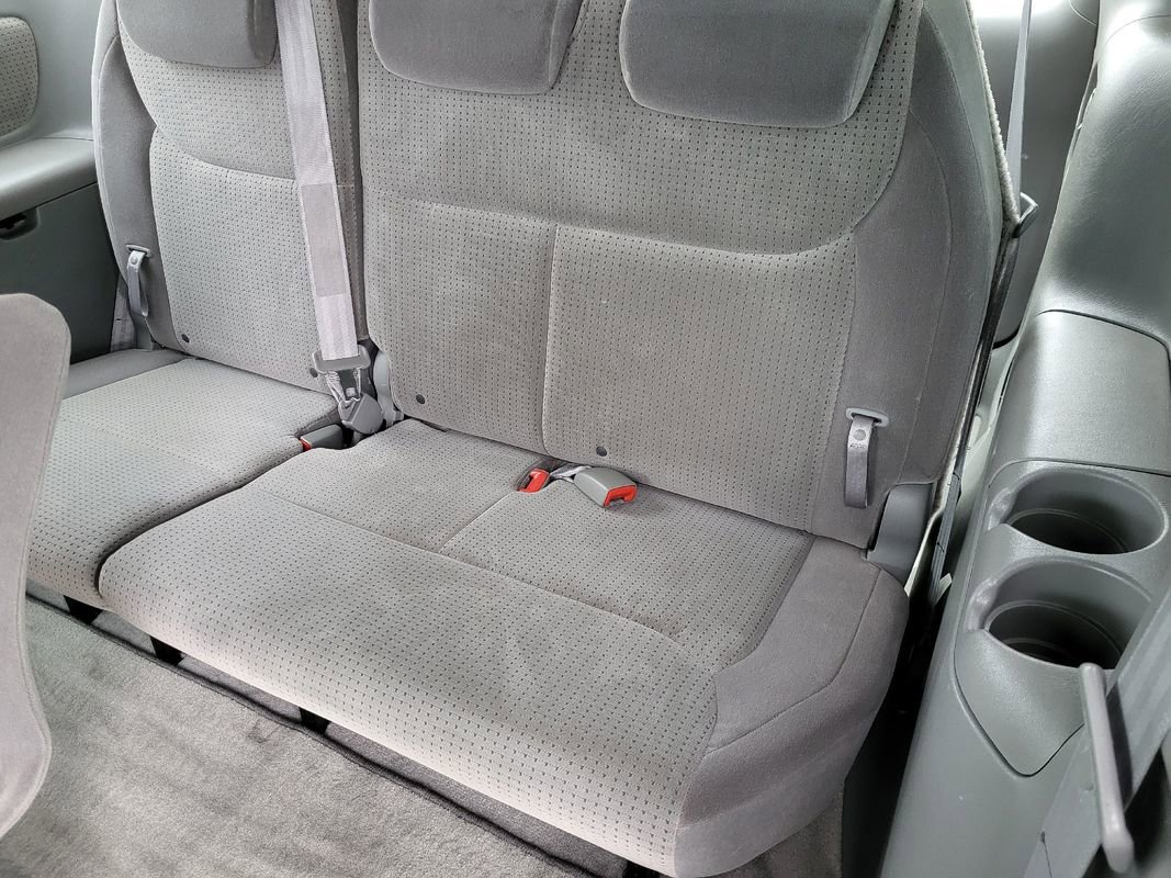Used 2008 Toyota Sienna LE FWD image 32