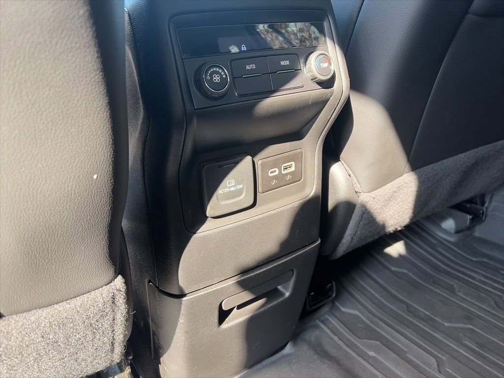 Used 2023 GMC Acadia SLT w/ LPO, Floor Liner Package image 26