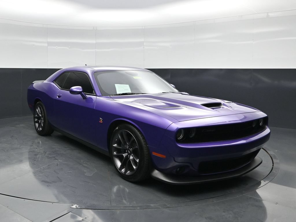 Used 2023 Dodge Challenger R/T Scat Pack RWD image 7