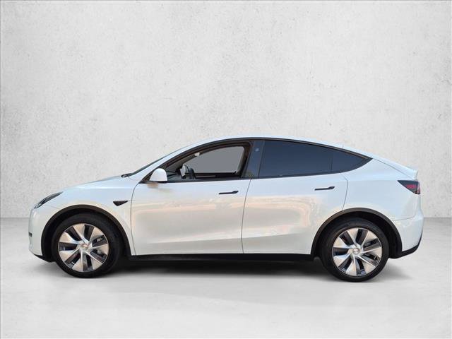 Used 2024 Tesla Model Y Long Range AWD/4WD image 9
