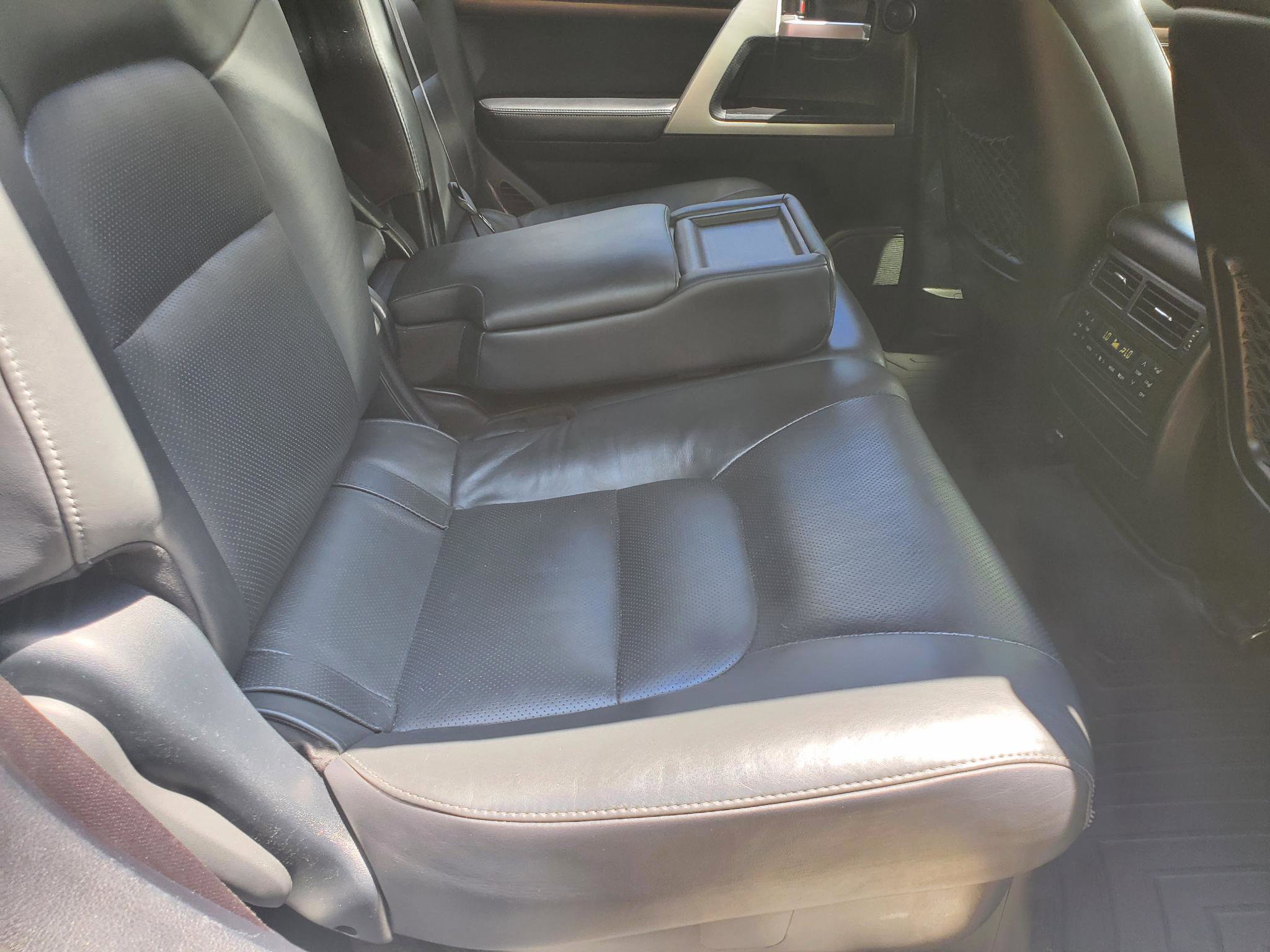Used 2019 Toyota Land Cruiser w/ Preferred Accessory Package AWD/4WD image 37