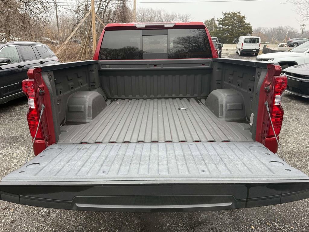 Used 2021 Chevrolet Silverado 1500 LT w/ All Star Edition Plus image 11