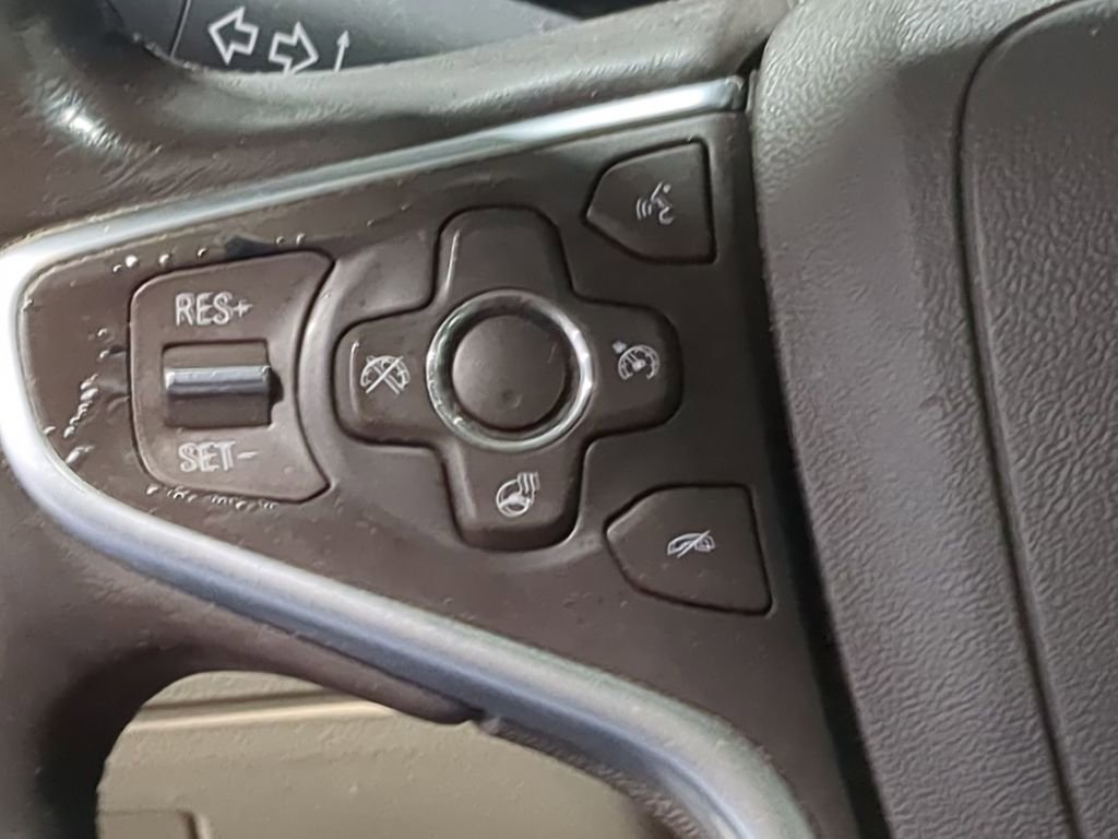 Used 2016 Buick Regal Premium FWD image 29