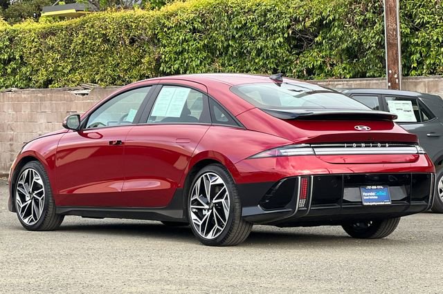Used 2024 Hyundai Ioniq 6 Limited RWD image 9