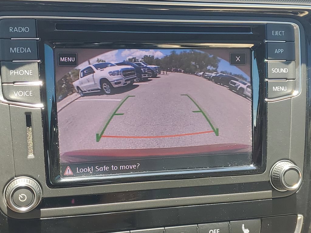Used 2019 Volkswagen Passat 2.0T Wolfsburg w/ Wheels & Sunroof Package FWD image 25