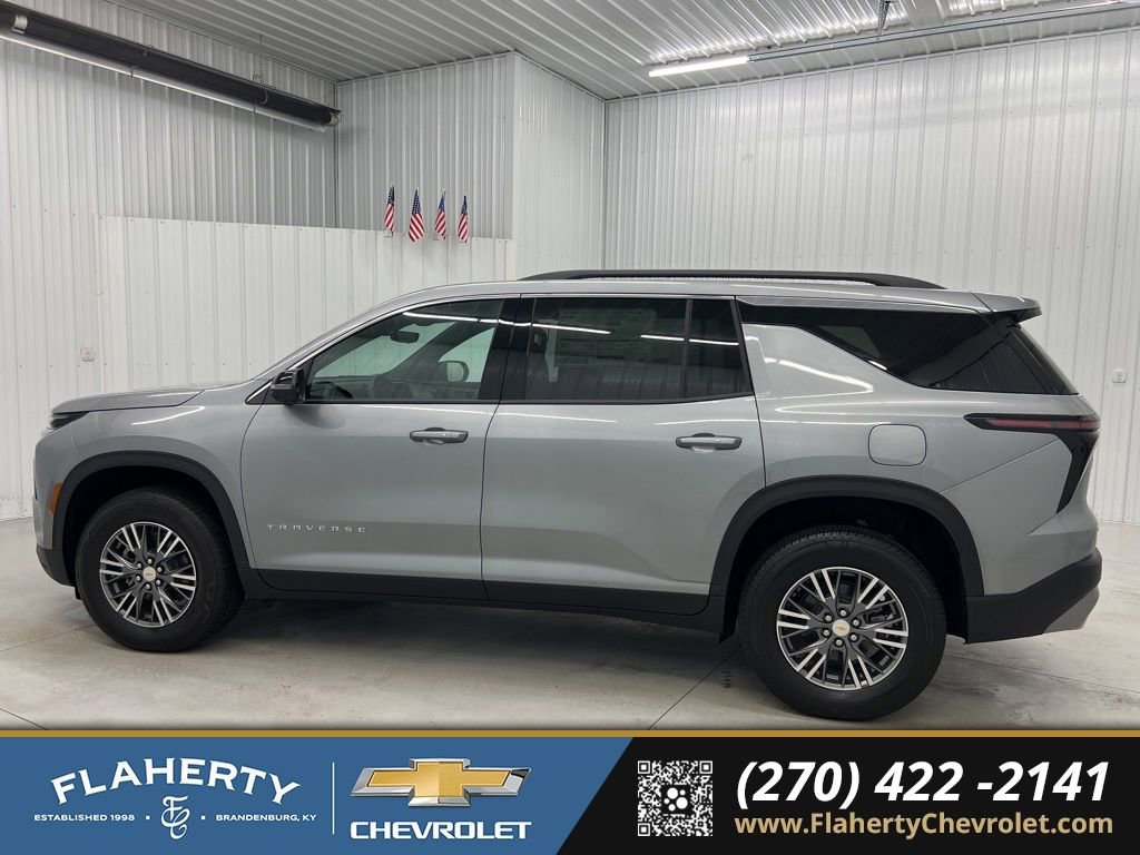 New 2026 Chevrolet Traverse LT w/ Driver Confidence Package image 5
