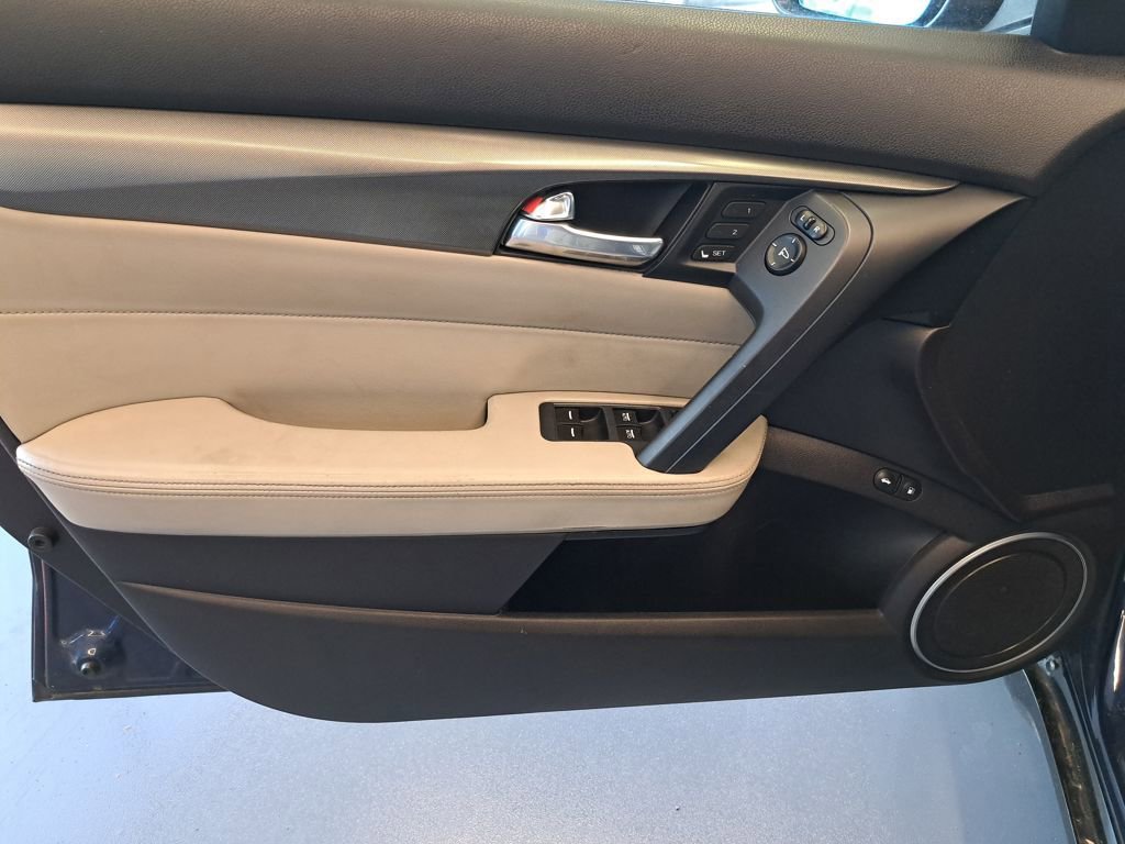 Used 2013 Acura TL SH-AWD image 11
