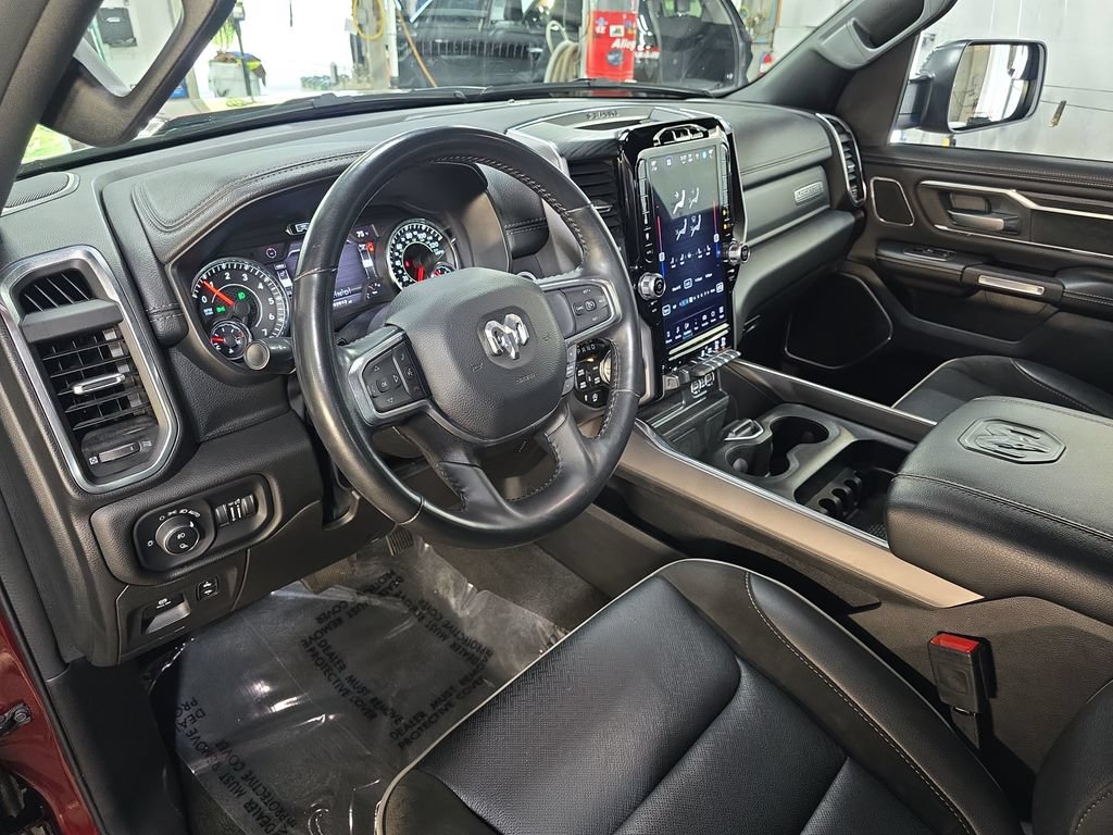 Used 2023 RAM 1500 Laramie AWD/4WD image 15