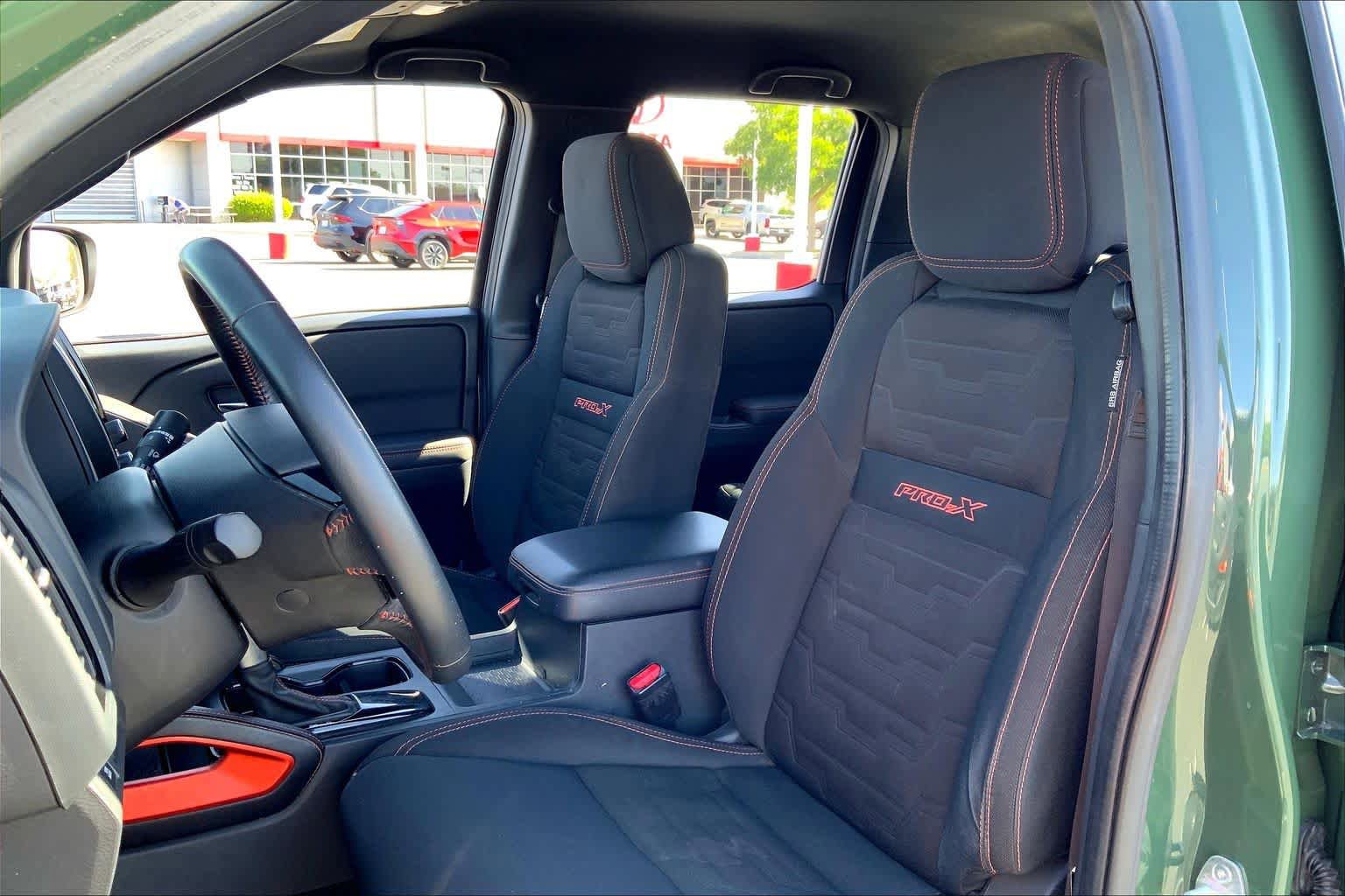 Used 2022 Nissan Frontier Pro-X w/ Technology Package RWD image 8